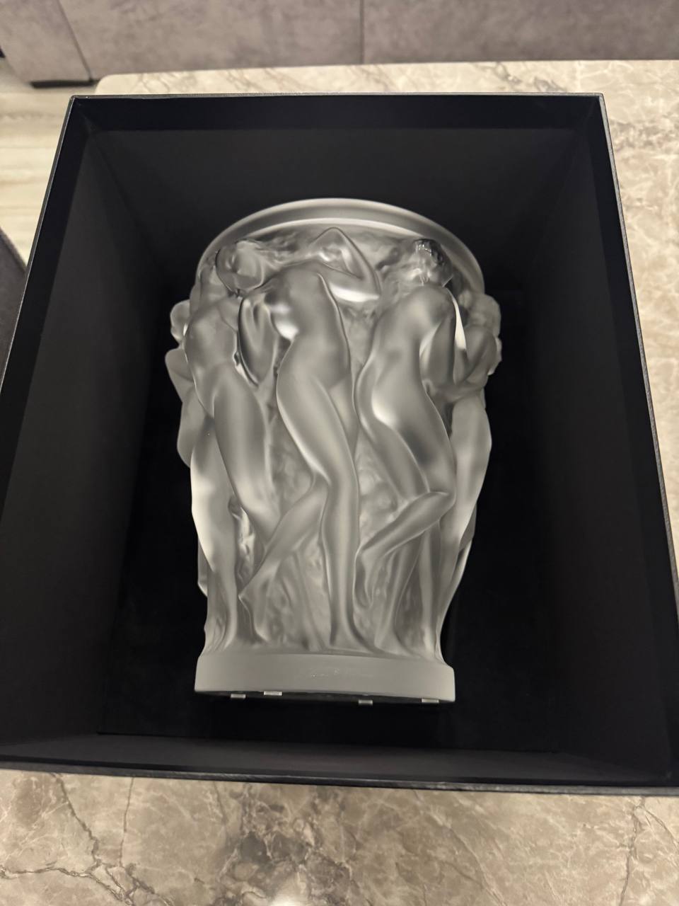 Ваза Lalique Bacchantes — купить в Москве | оригинал Lalique France
